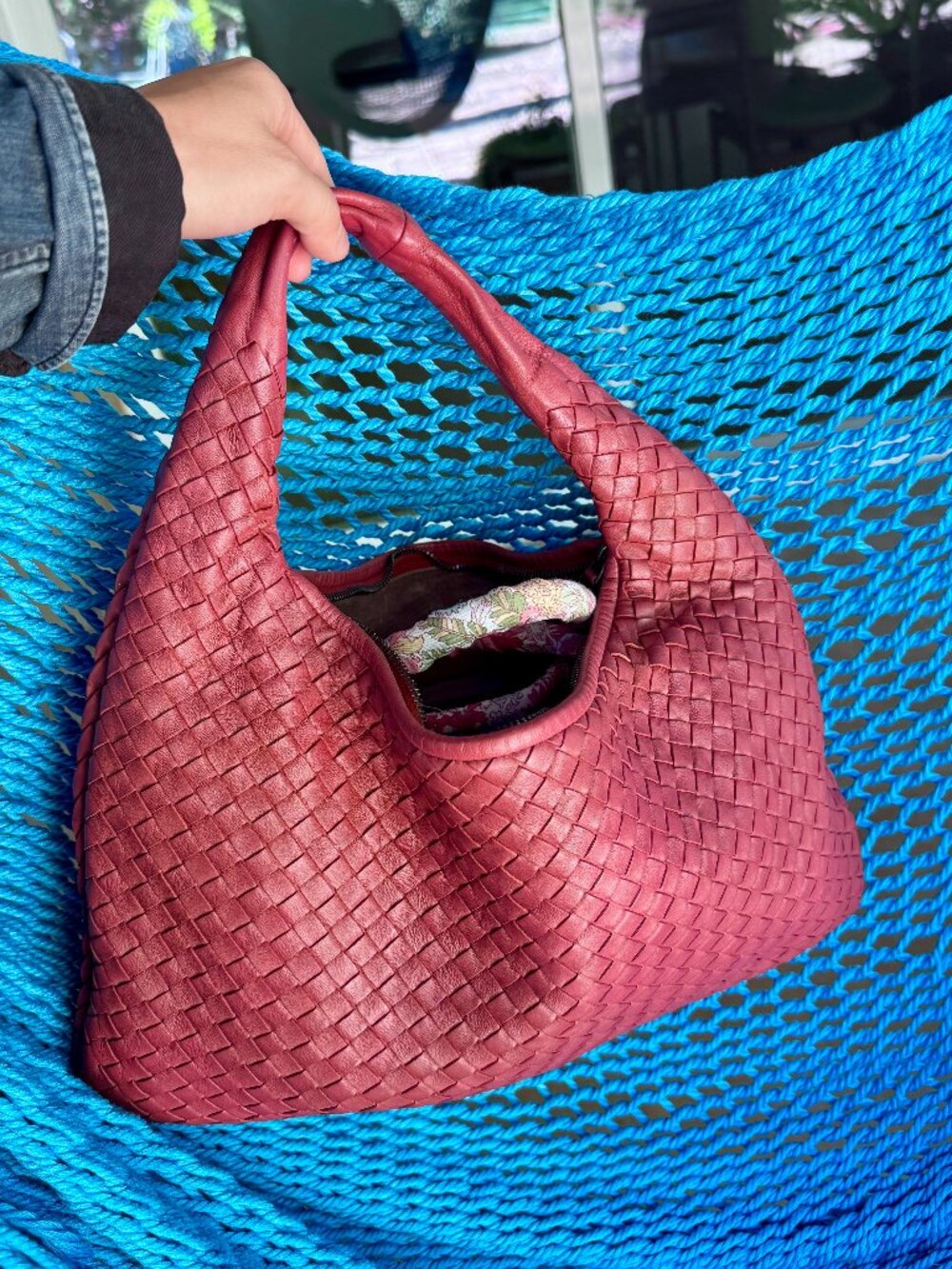 Bottega Veneta Intrecciato Medium Hobo pink coral Bag